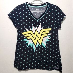 Wonder Woman Pajama Top Medium